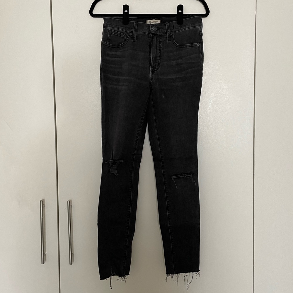 Madewell 9” high rise skinny jeans in black size 27